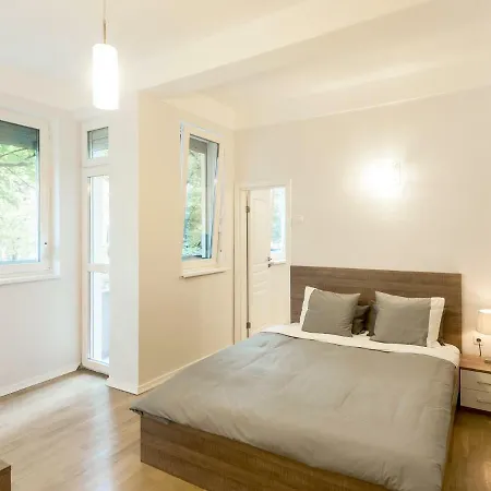 Solunska * صوفيا